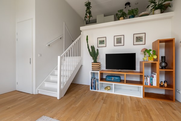 Medium property photo - Oeverzeggestraat 16, 1087 BV Amsterdam